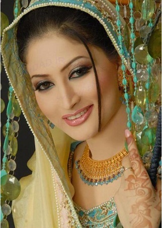 مدل آرایش عروس به سبک هندی - 2014