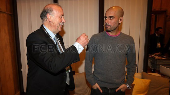 http://rozup.ir/up/justbarca/Pictures/gala2/5.jpg