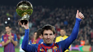 http://rozup.ir/up/justbarca/news_5/Messi_Sharing_Ballon_dir.jpg