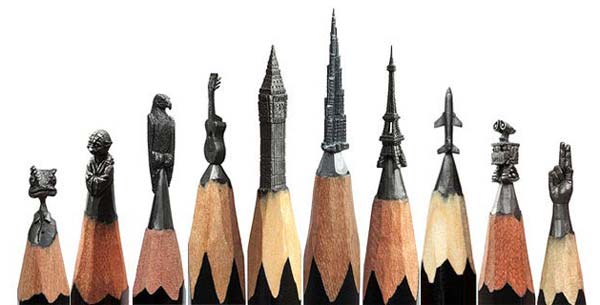 مجسمه  نوک  مدادی