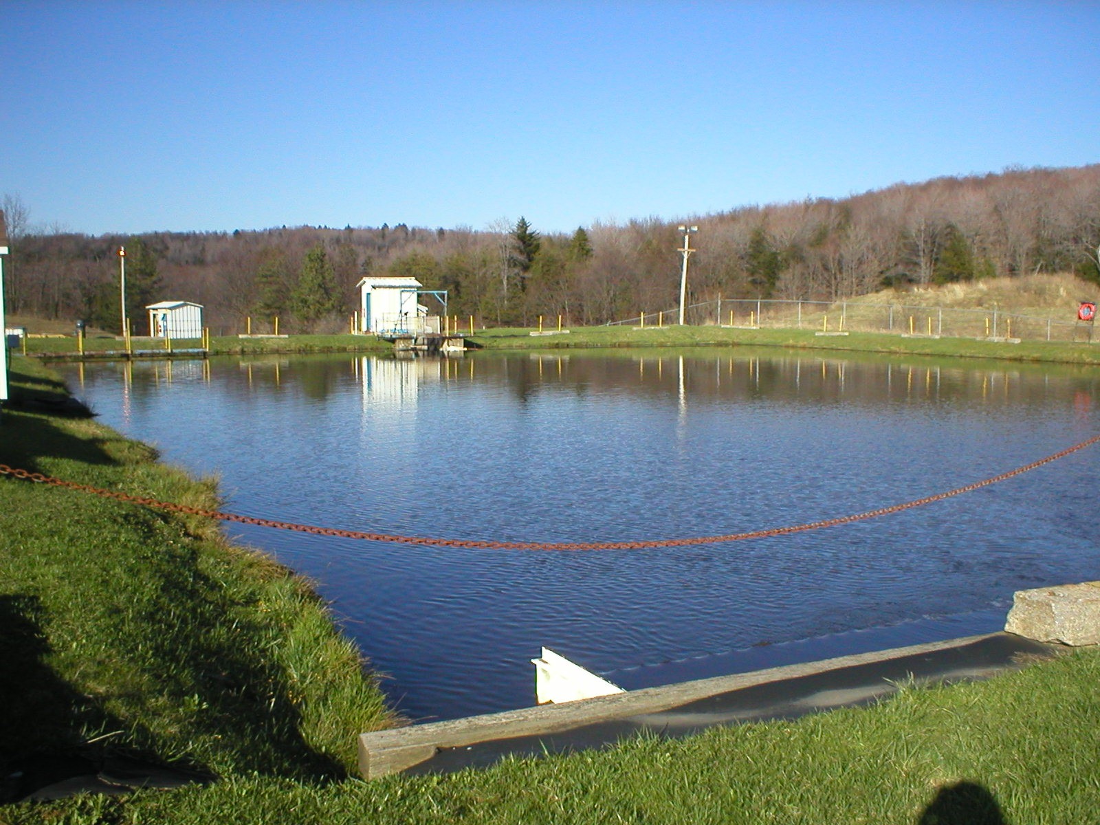 http://rozup.ir/view/2029523/metikki_trout_pond.jpg