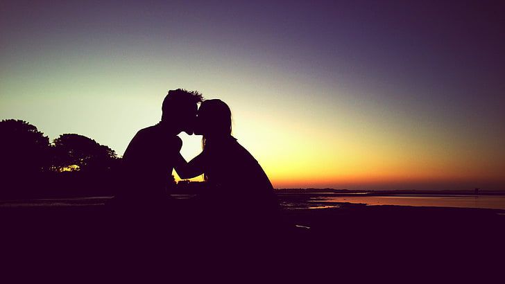 عکس عاشقانه دونفره لب ساحل