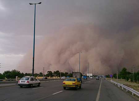 تصاویر طوفان در جاده قم-تهران