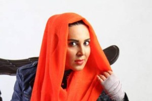 لیلا بلوکات با چادر در مشهد مقدس + عکس