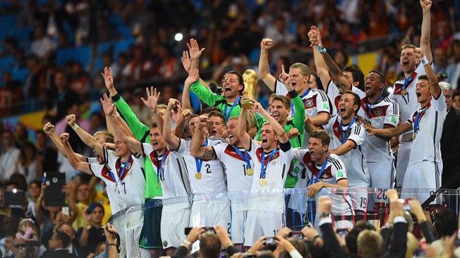 دانلود بازی کامل،گلها و خلاصه ی بازی آلمان 1-0 آرژانتین+جشن قهرمانی