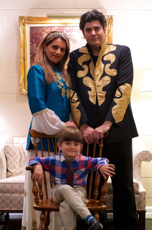 عکس سالار عقیلی به همراه همسر و فرزندش