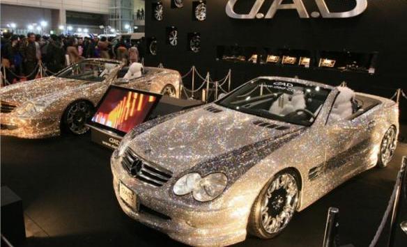 تصاویر ماشین پادشاه عربستان با تزیین الماس