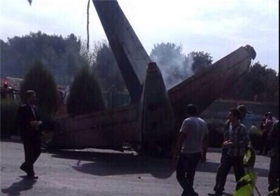 فوری :سقوط هواپیمای مسافربری در مهرآباد/عکس