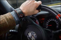 کنترل خودرو با ساعت هوشمند
