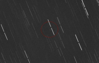 سیارک عظیم در کنار زمین 