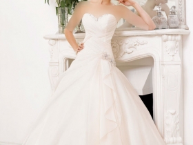 انواع جدیدترین مدل لباس عروس اسپوزا