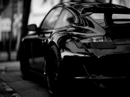 عکس HD از Porsche سیاه رنگ