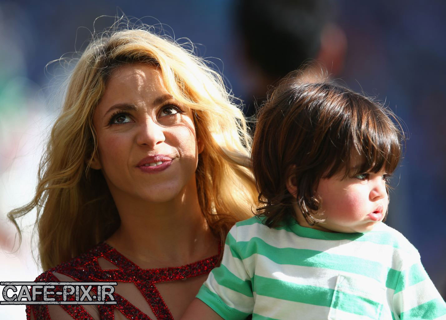 Shakira-germany-v-argentina-2014 عکس های شکیرا و پسرش در اختتامیه جام جهانی 2014