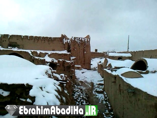 قلعه ابراهیم آباد رستاق در برف - ابراهیم آبادیها - ابراهیم آباد رستاق