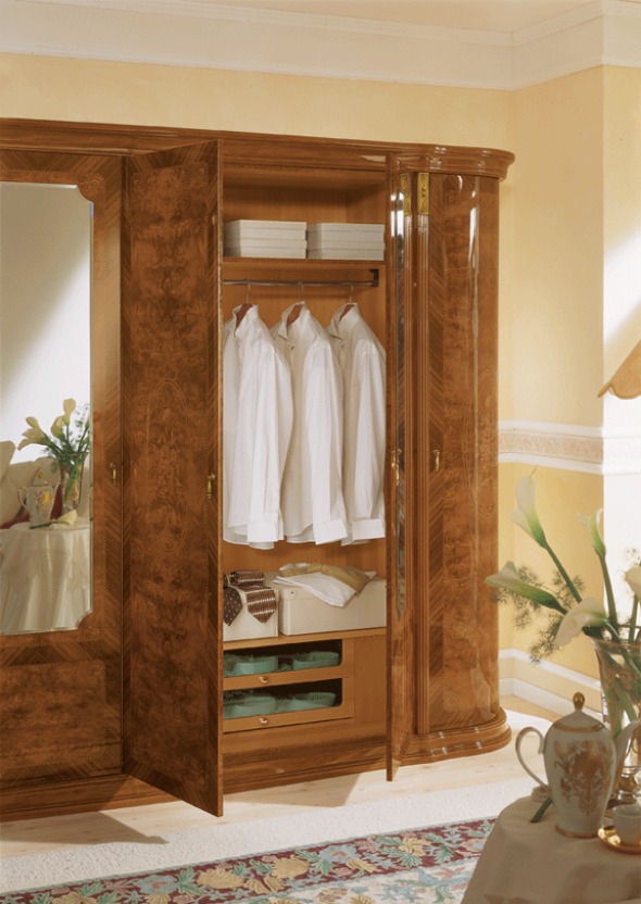 https://rozup.ir/up/fashionlite/Video/wrw/L/Nice_and_Luxurious_Mirorred_Wardrobe_Model_Traditional_Bedroom_Design.jpg