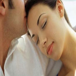  فواید بوسه در روابط زناشویی 