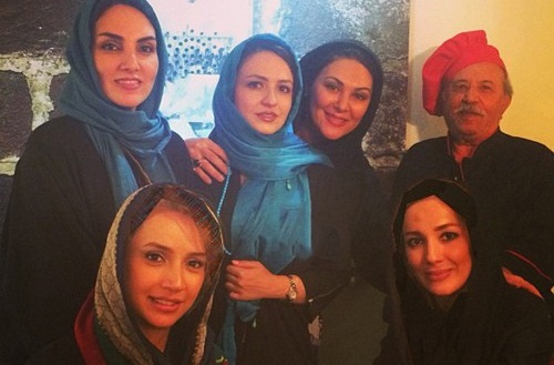 عکس بازیگران زن در رستوران سام درخشانی