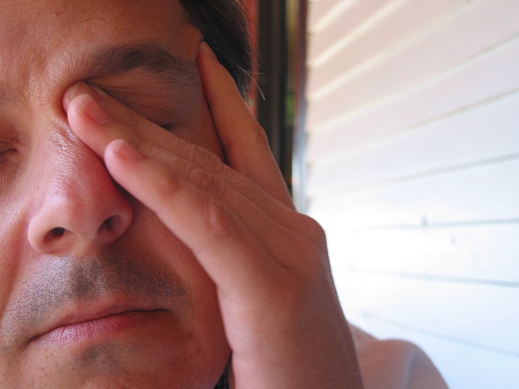 پیشگیری و درمان خستگی چشم