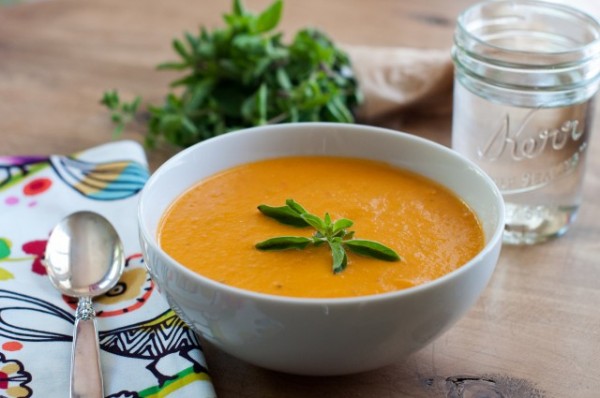 ۱۰ دلیل خوب برای خوردن سوپ