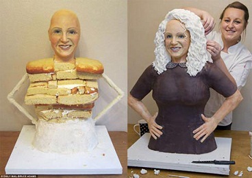 مجسمه ایی از جنس کیک