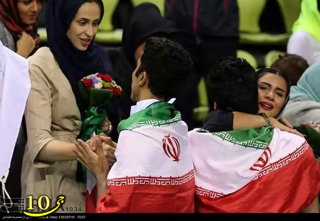 جشن قهرمانی والبالیست ها در اغوش همسرانشان  گزارش تصویری