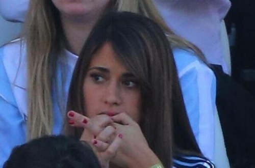 اضطراب شدید همسر مسی در جریان بازی ایران و آرژانتین