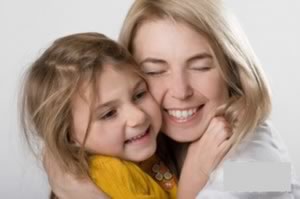 ۶ راه برای بهبود رابطه دختران و مادران