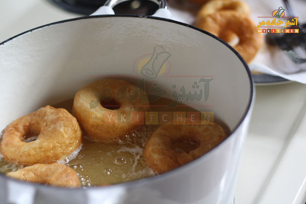 https://rozup.ir/up/khabarcom/Mykitchen/Pictures/food/frying-doughtnuts.jpg