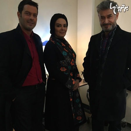 محمد صادقی، سارا خوئینی ها و پژمان بازغی در پشت صحنه سریال «بیقرار»