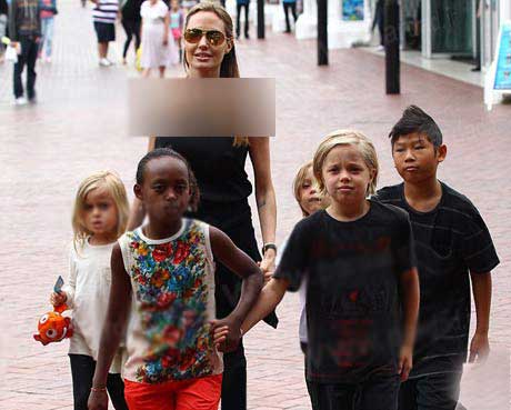 تصاویر جدید آنجلینا جولی به همراه فرزندانش در استرالیا