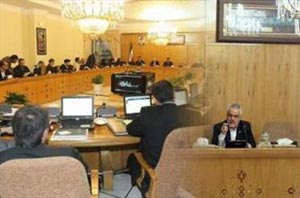 محمدرضا رحیمی جلسه هیأت دولت را به تنش کشاند/ نمایندگان خوزستان جلسه را ترک کردند 