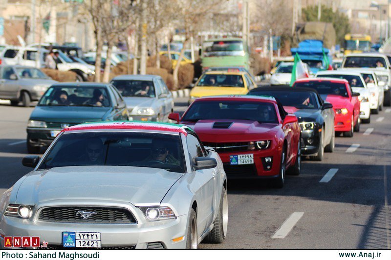 رژه ماشینهای گران  تبریز در سالروز ورود امام خمینی !