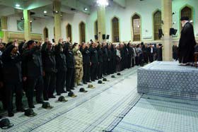 حضرت آیت‌الله خامنه‌ای: لزومی ندارد سپاه در عرصه سیاسی پاسداری کند