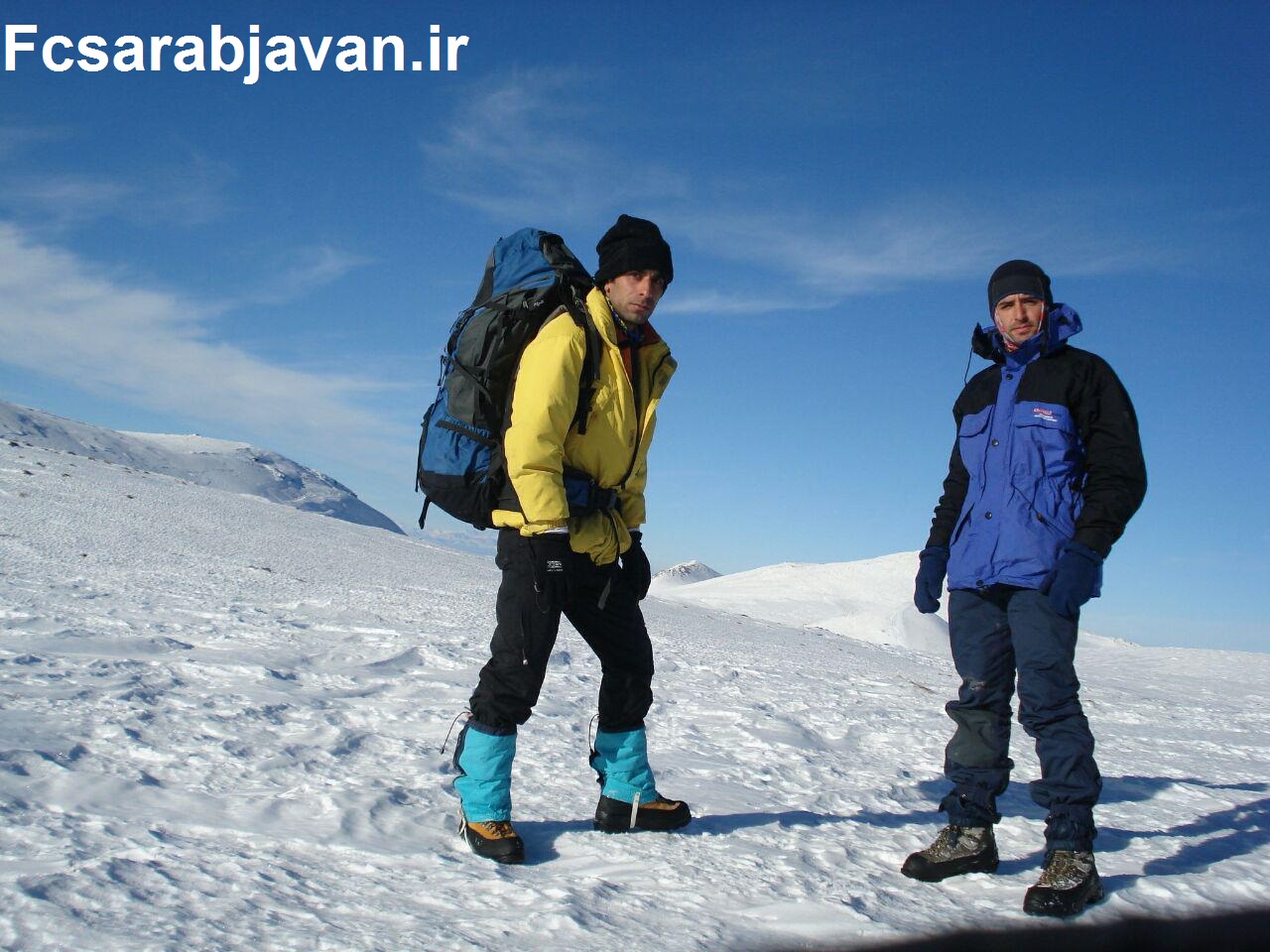 صعود دو تن از کوهنوردان سرابی به قله بزقوش از مسیر خط الراس