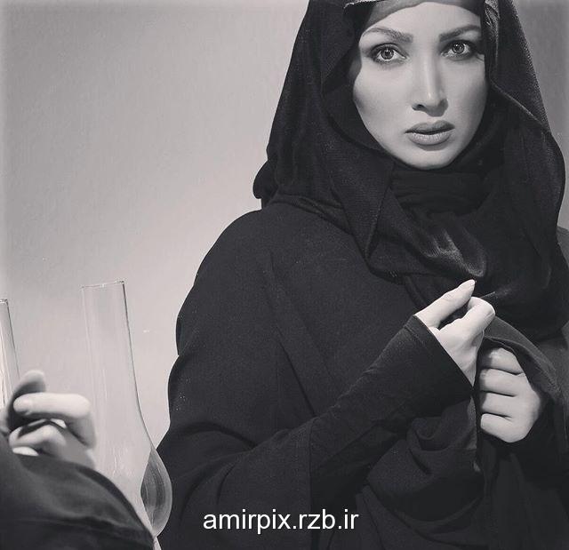 عکسهای جدید روناک یونسی و همسرش دی 94