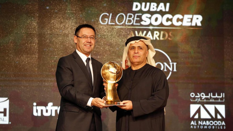 بارتومئو برنده جایزه بهترین مدیر باشگاه Globe Soccer Awards 2015 شد