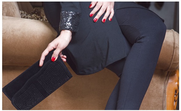 مدل کیف دستی و کفش پاشنه بلند جیر