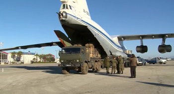 40 Tonnes of Russian Humanitarian Aid Delivered to Areas in Syria