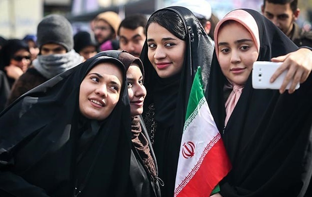 راهپیمایی 22 بهمن در سی‌وهفتمین سالگرد انقلاب