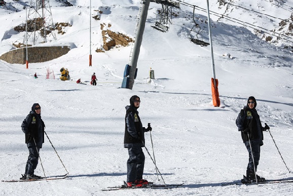 تصاویر گزارش الجزیره از اسکی در«دربندسر»