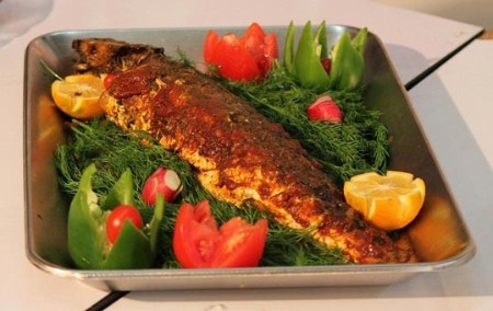 آموزش طرز پخت ماهی شکم پر برای شب عید