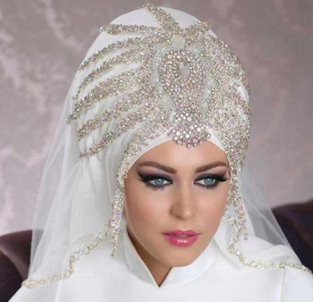 مدل های تاج و تور برای عروس های با حجاب
