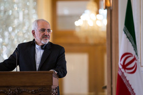 ظریف: اگر مقاومت ملت ایران نبود مذاکرات هسته‌ای به نتیجه نمی‌ رسید