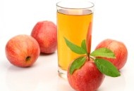 خاصیت مفید نوشیدن آب سیب