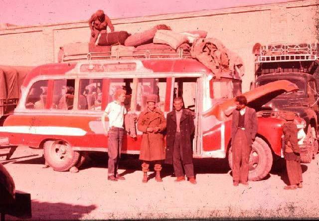 عکس اتوبوس مشهد-تهران شرکت ایران پیما.دهه 1340شمسی 