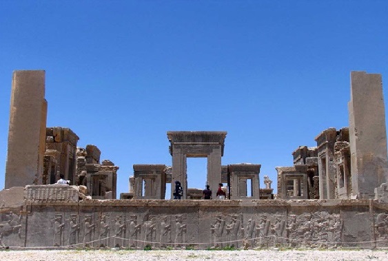 تخت جمشید یا ارگ پارسه؛ بزرگ‌ترین بنای سنگی ایران