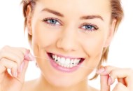 راههای خانگی سفید کردن دندان‌ بدون مواد شیمیایی