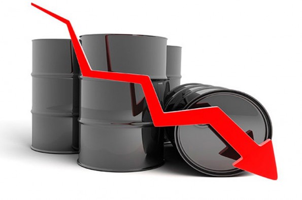 قیمت جهانی نفت کاهش یافت 