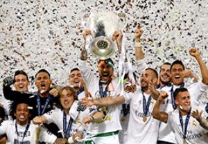 اهدای یازدهمین جام قهرمانی رئال مادرید در لیگ قهرمانان اروپا