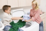 ۵ تفکر اشتباه در شستن لباس‌ها